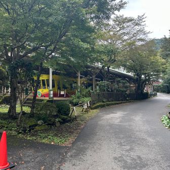 　　　　　　　　　ケーブルカー