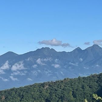 横岳、赤岳、阿弥陀岳、権現岳、編笠山
八ヶ岳の主峰が勢揃い