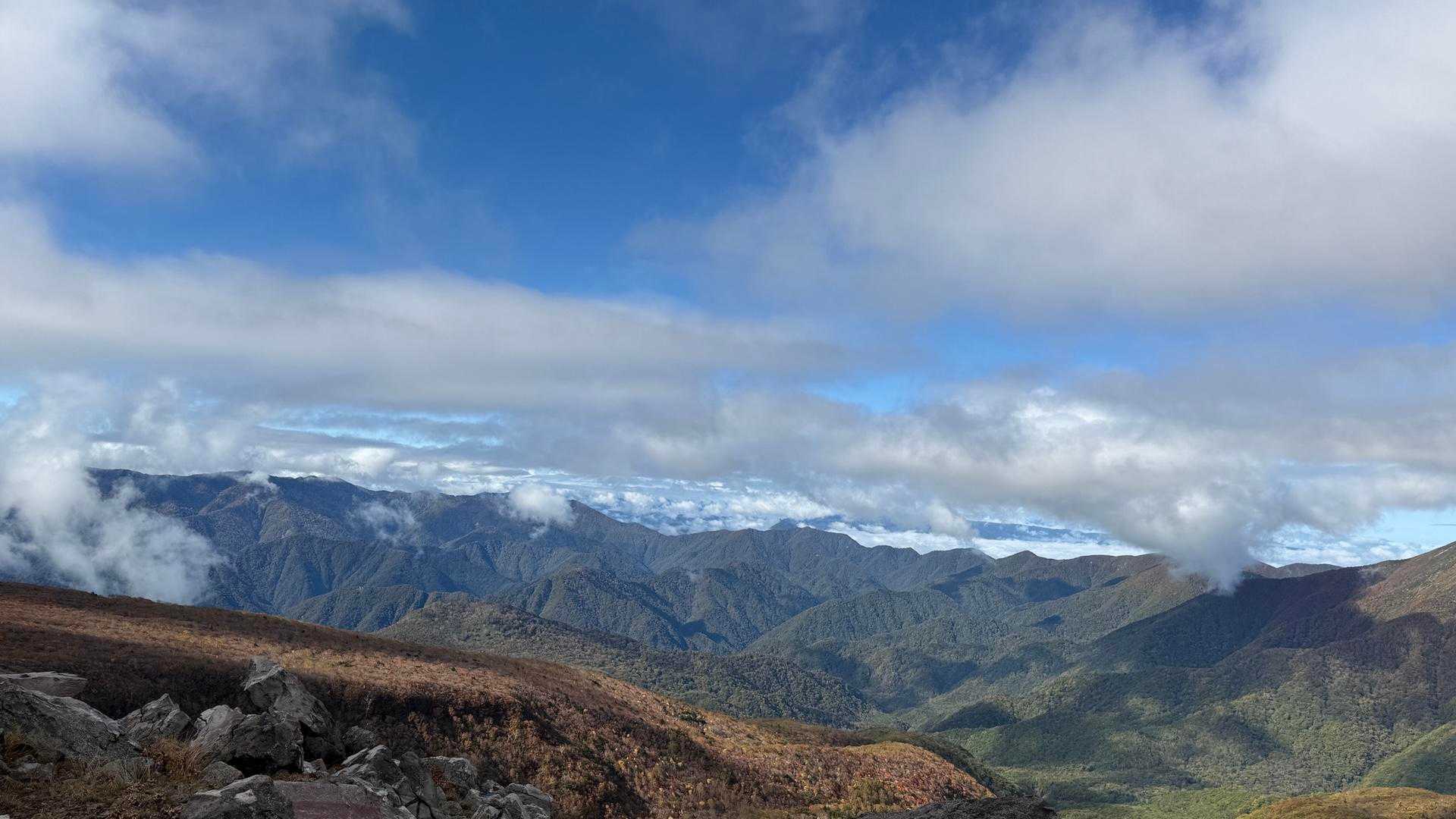 キレイだなぁ✨
山の名前は分からないけど💦