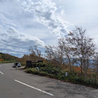 下山口まで車を移動させて待ってくれたOKさん！
予定より１時間オーバーで
ご心配をおかけしました（私のせいです💧）