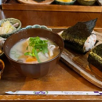 タキビネコでランチ