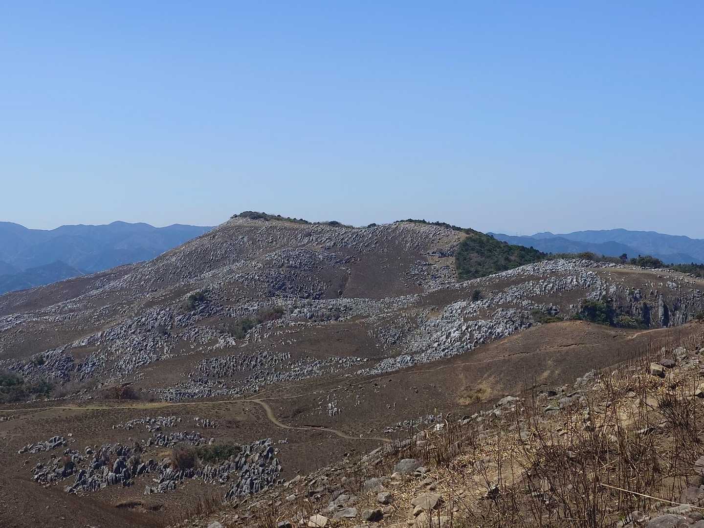 吹上峠-大平山-四方台-貫山-中峠-周防台-桶ヶ辻-天狗岩 周回コースの写真