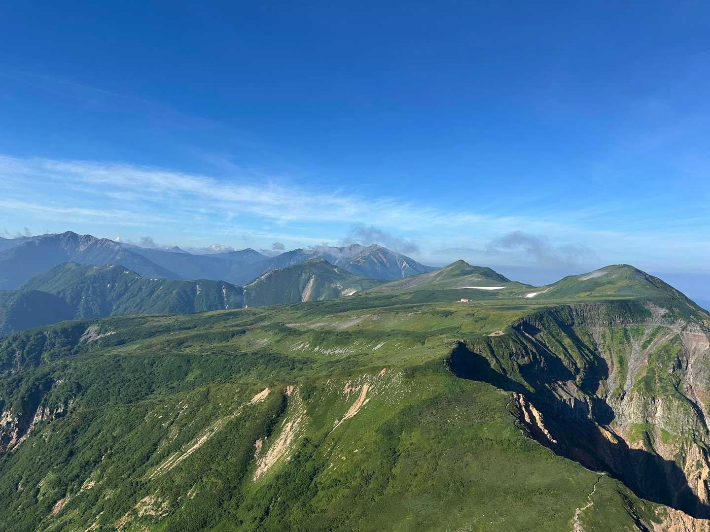 室堂登山口-浄土山-獅子岳-ザラ峠-五色ヶ原-一ノ越 周回コースの写真