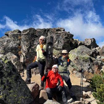 写真とるときは3人なんだけど・・道中は2人旅よねぇ・・。
