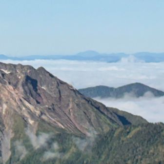 伊吹山。自分の部屋から綺麗に見えたんだよなあ