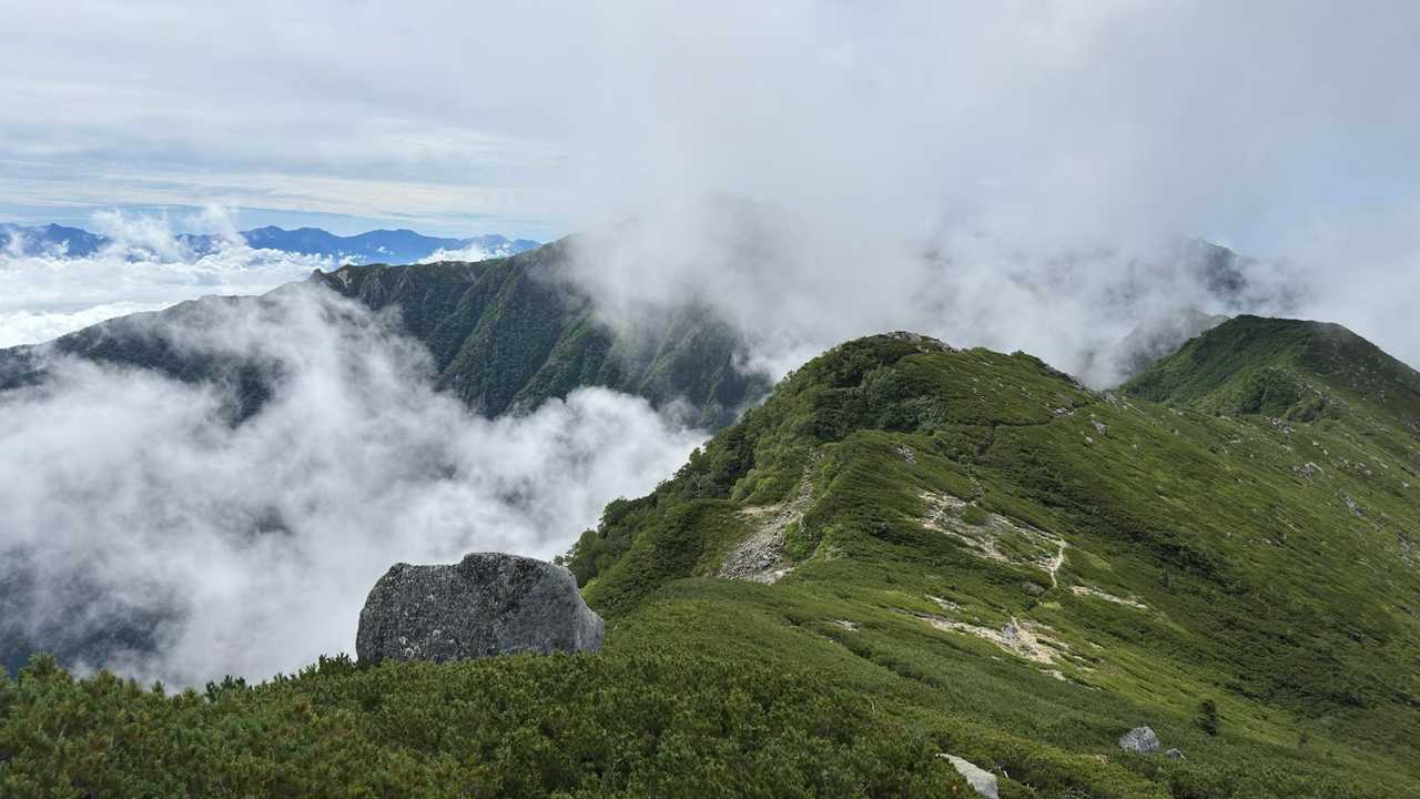 中央アルプス縦走（木曽駒ヶ岳〜空木岳） の写真 43