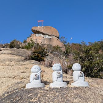 今日のお目当て②
天空の鳥居へは急登の岩場をあがります😅
※鎖あり