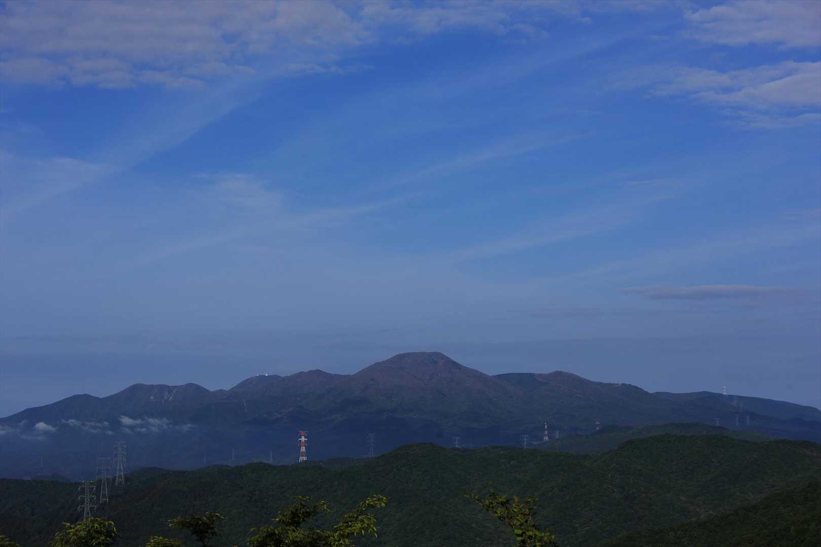 少し登ると赤城山を一望⛰