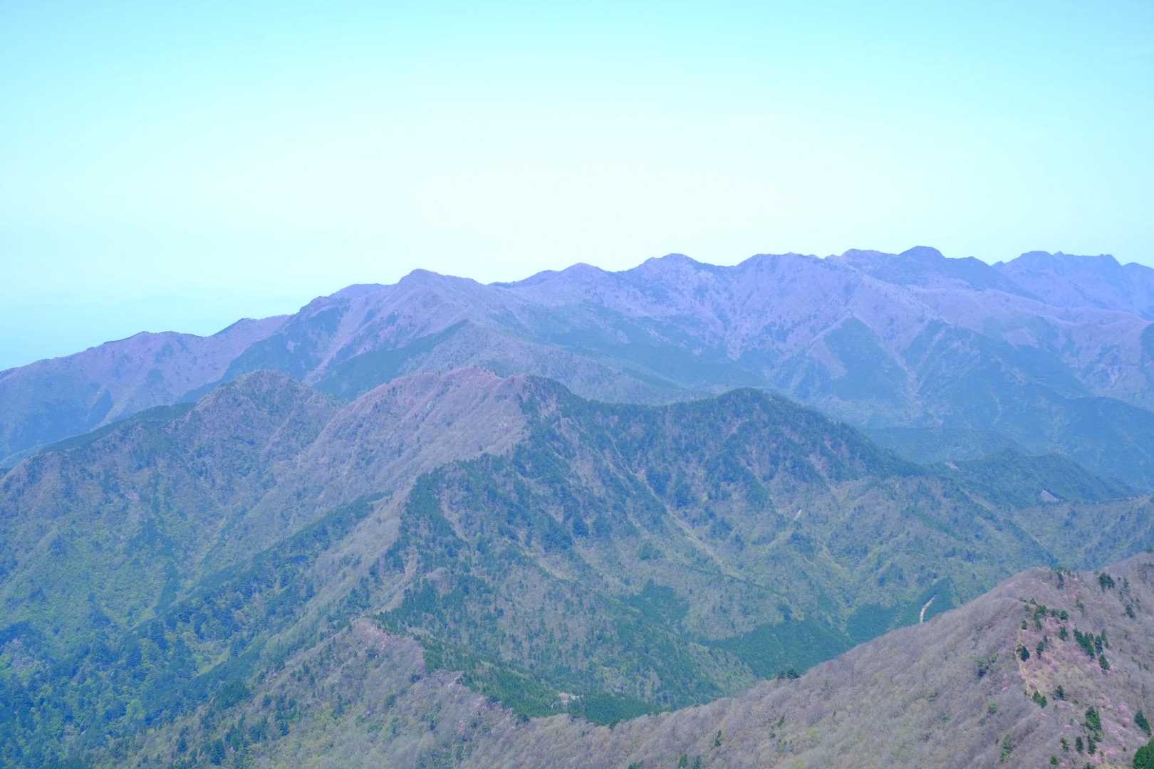 平家平-冠山-一ノ谷越-獅子舞の鼻-大坂屋敷越-大永山トン 縦走コースの写真