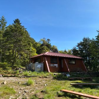 山頂小屋