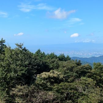 蛤岳からの眺望　普賢岳は確認できない。