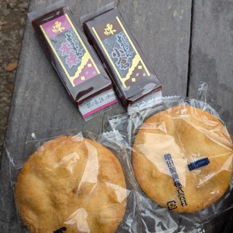 ようかんと塩せんべいは
のどが渇きやすかったですが
補給食としては
結構な効果がありました😊