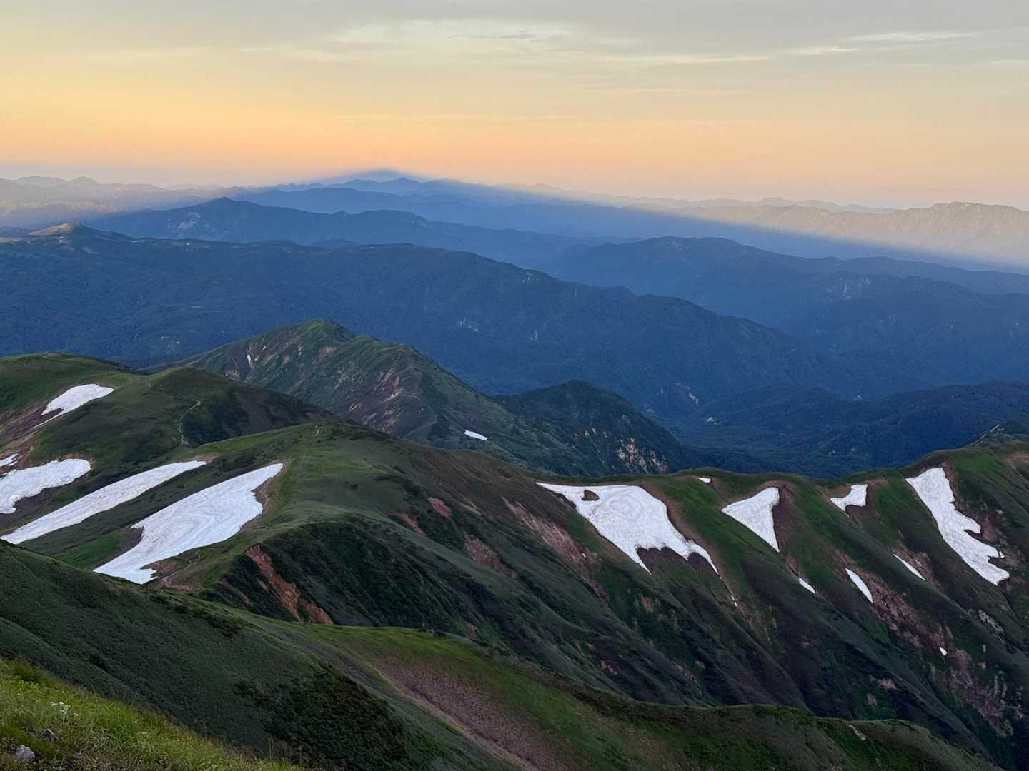 梅雨明けて 月山😘 いつもと違う景色が見れた / ischanの登山データ | YAMAP / ヤマップ