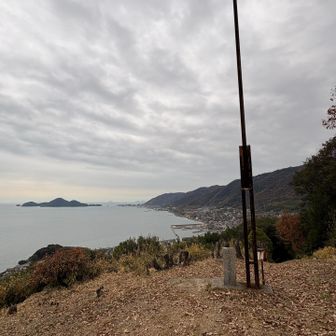 4時過ぎたらなんとなく薄暗いなー下山しよ🥾今日も楽しく歩けました♪♪