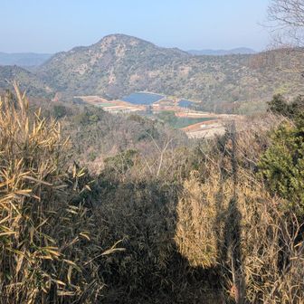 みはらしの森から御津アルプスの北山方向を望む