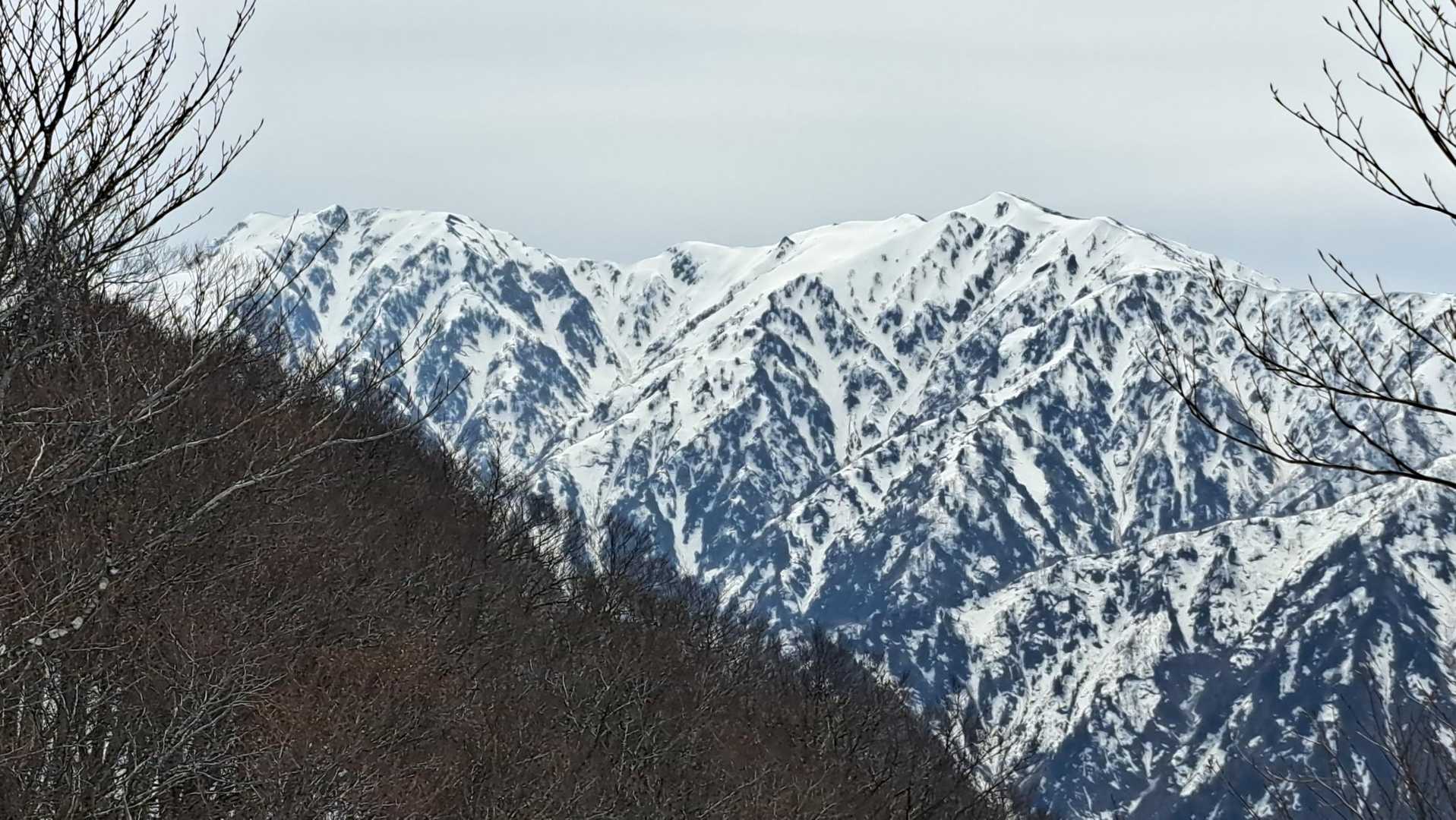 大日岳と奥大日岳です✨