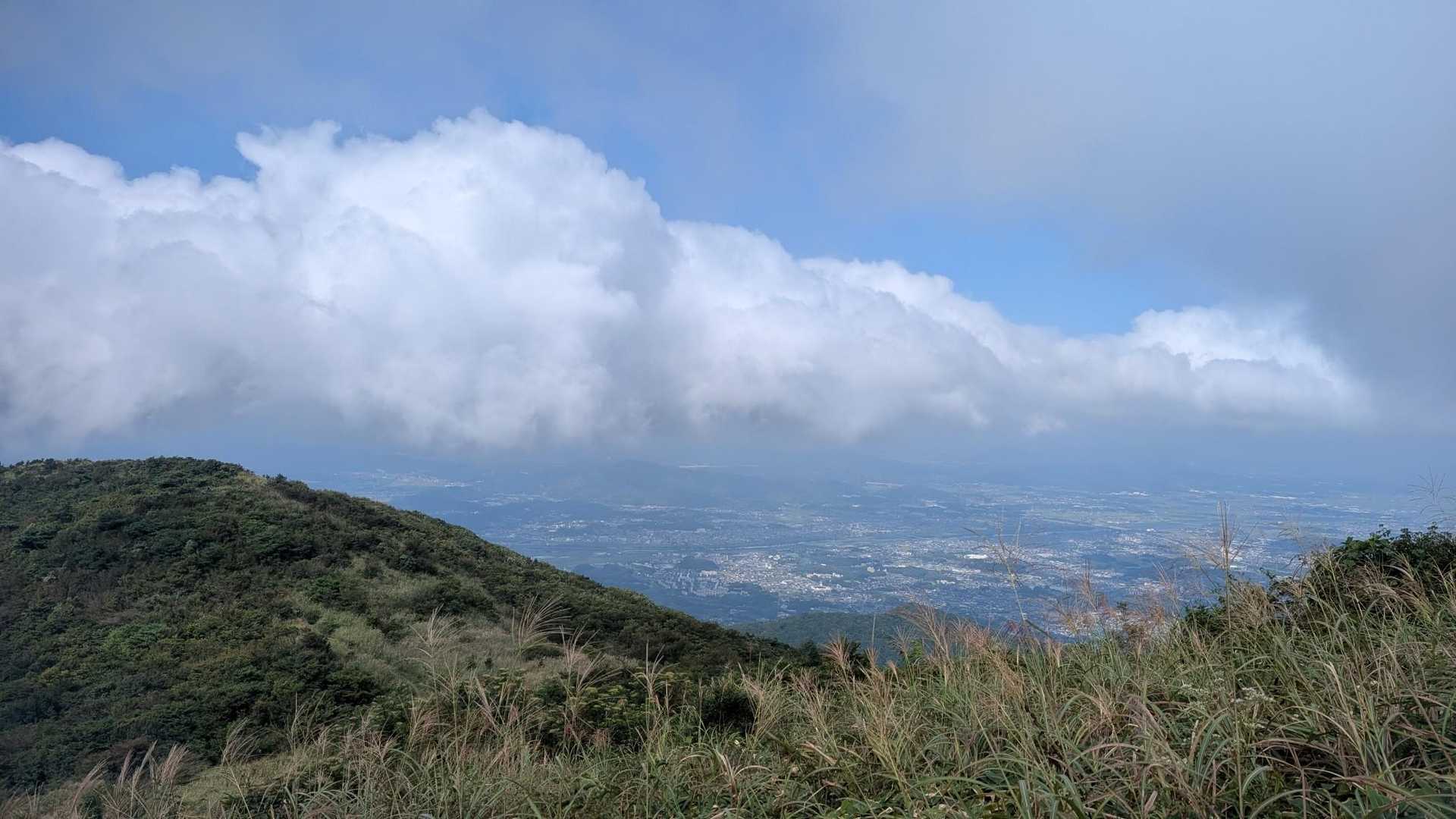 山頂に近づくにつれて
晴れてきた〜😆