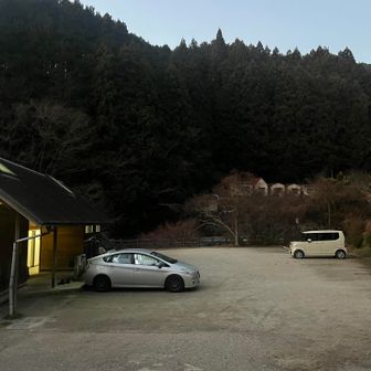 駐車場もさみしくなってました🚗