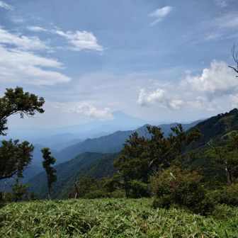 12時過ぎても富士山見えてる！