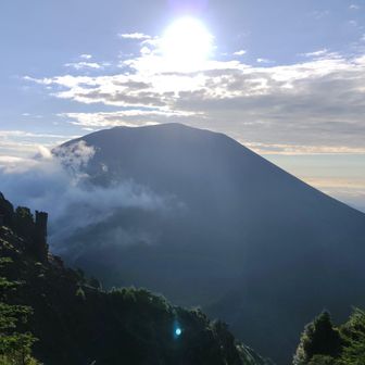槍ヶ鞘から見た浅間山！
まだ遠いな〜