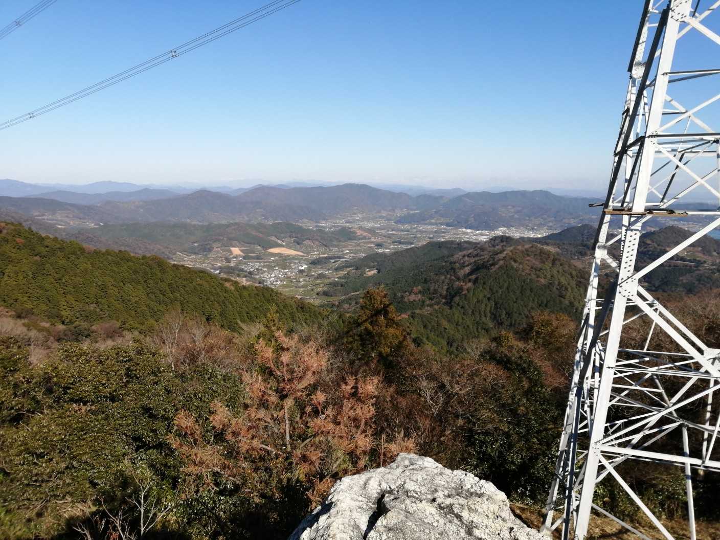 富士見岩についたよ～。
富士山見えず😢
ここで見れたことないです。