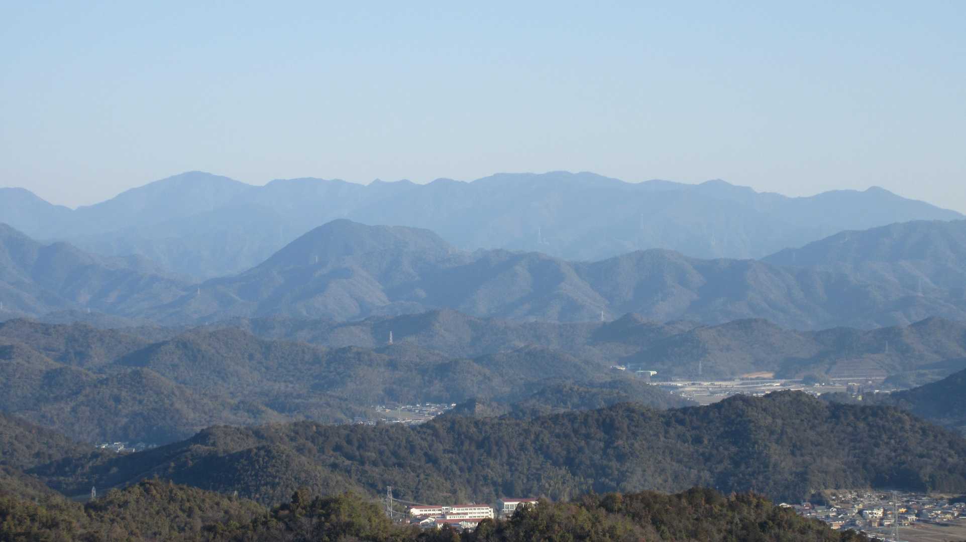 高賀山（左端）