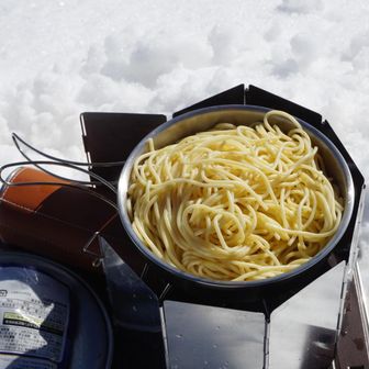 今日の山ご飯はスパゲッティーにするよ🤭　　ﾌﾌﾌ