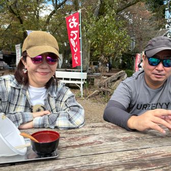 🧢ワイルドビッグムーンさん&花ウヨさん🕶️
今日は次の山行を決めるために急遽ご一緒した山行でしたが行き先すぐ決まり👍行きたい場所一致👏楽しみです〜。