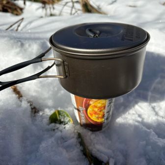 お昼時なので陽だまりでおそば