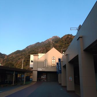 久しぶりの御在所。早めにスタートして時間的な余裕をと考えてましたが・・・