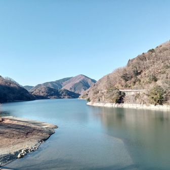 丹沢湖　玄倉バス停からスタート