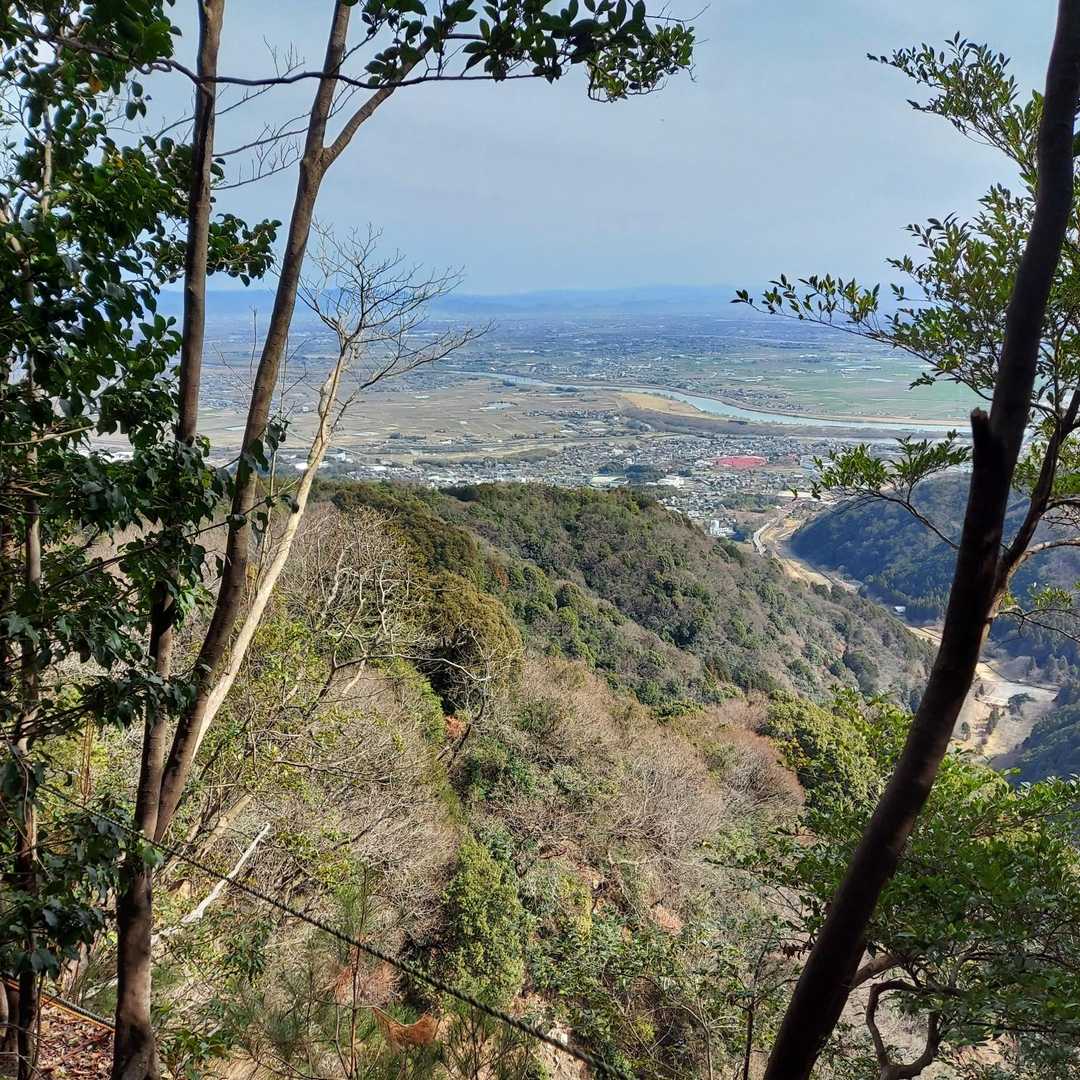 霞んでなければ御嶽山見える場所