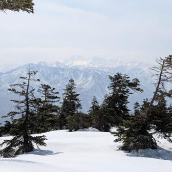 白山方面だいぶガスが上がってきました。