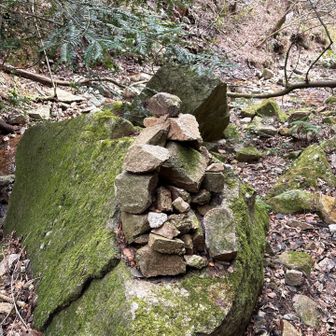 六甲山・長峰山・摩耶山 こんなところにケルン