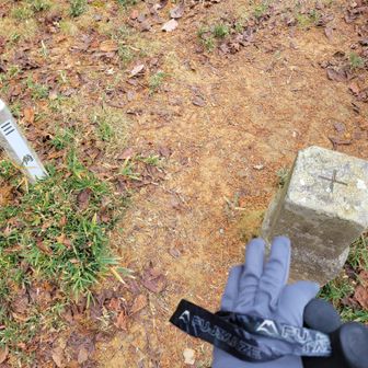 松尾山の三角点▲