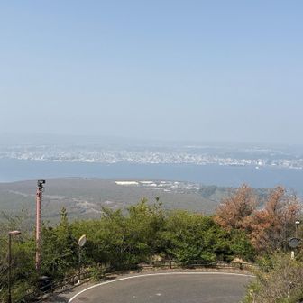 海の向こうが鹿児島市です。
