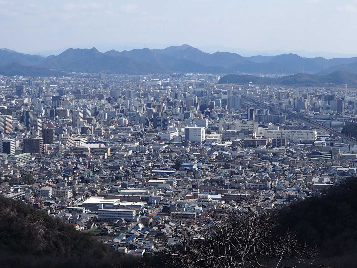 姫路駅と駅前ビルヂング群