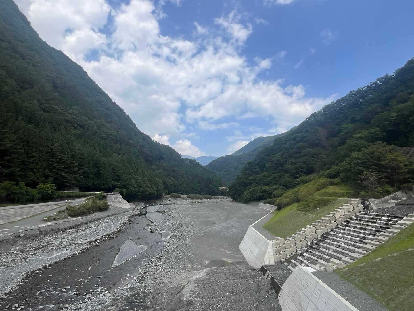 奈良田温泉♨️に向かいます
南アルプス  ありがとう👋