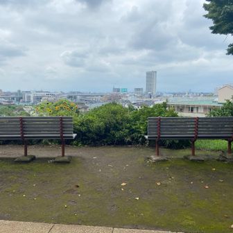 ベンチ×2