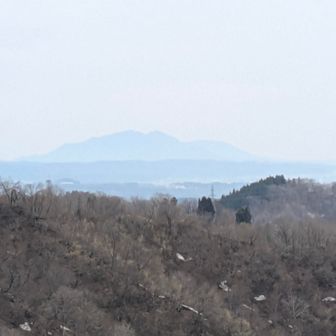 弥彦山