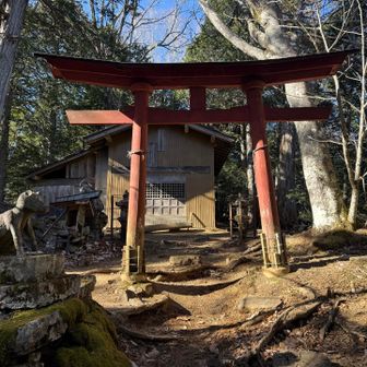 両神神社に到着。