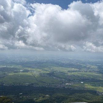 男体山から。