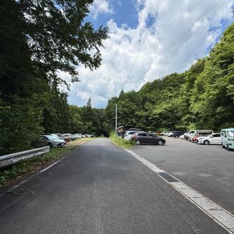 駐車場は盛況でした