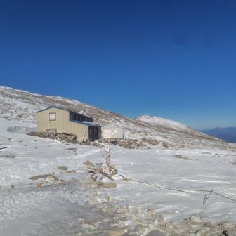 頂上山荘テント場⛺️人っ子一人いない