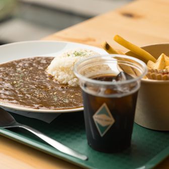 本日のハイライト！
日替わりカレーの「欧風カレー」最高。
ここのカレーは全部本当に美味しい。