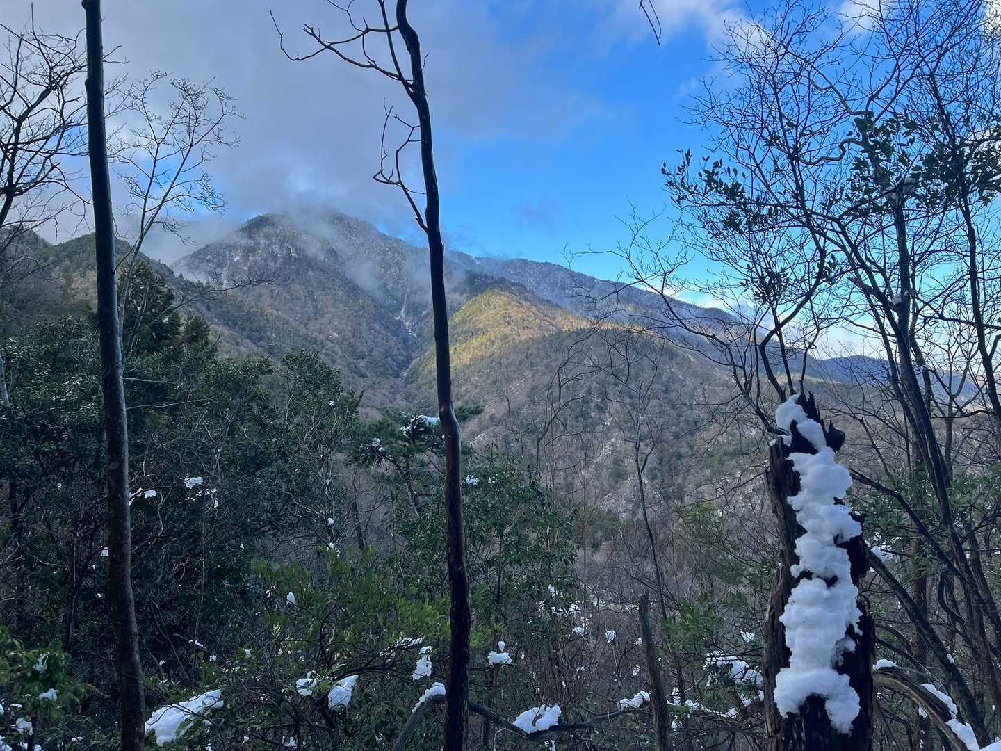 下山はあっという間
お天気もよくなってきてます
無事に下山できました