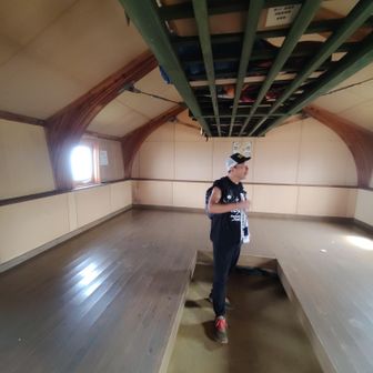 小屋は綺麗です