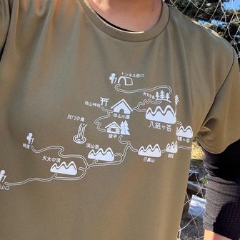 八経ヶ岳Tを着てったのに山頂写真で上着脱ぐの忘れてた💦