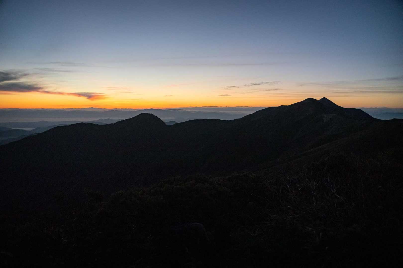 清太岩山-ユーフン山-竜門山-西朝日岳-大朝日岳-小朝日岳 周回コースの写真