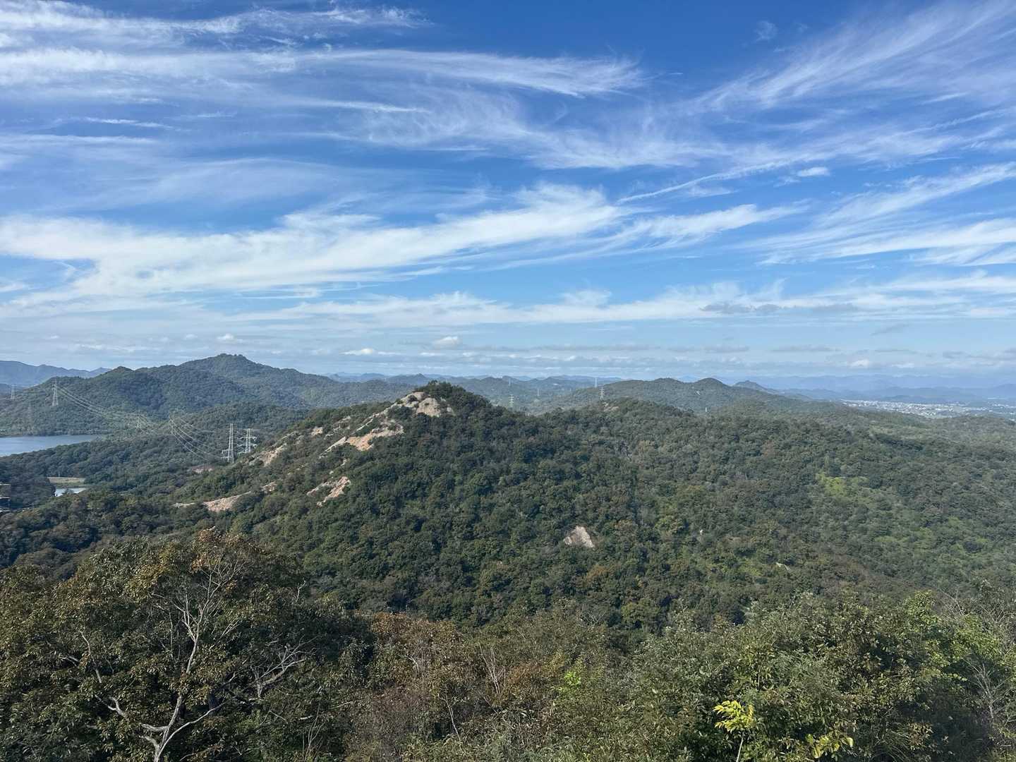 展望デッキから紅山
